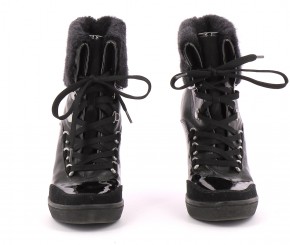 Chaussures Bottines / Low Boots GUESS NOIR