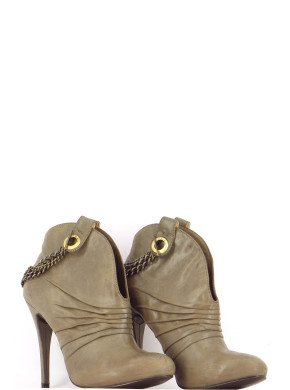 Chaussures Bottines / Low Boots GUESS BEIGE
